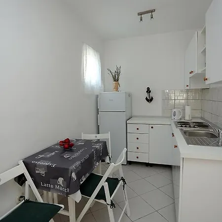 With A Parking Space Supetar, Brac - 14770 Appartement *